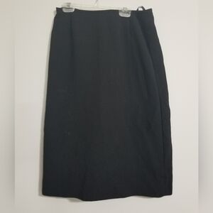 Le Suit Classic Black Pencil Skirt